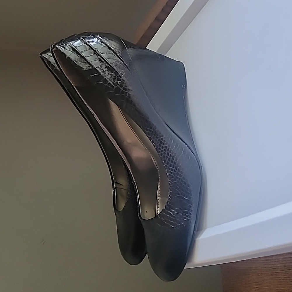 Black Faux Snakeskin Wedge
